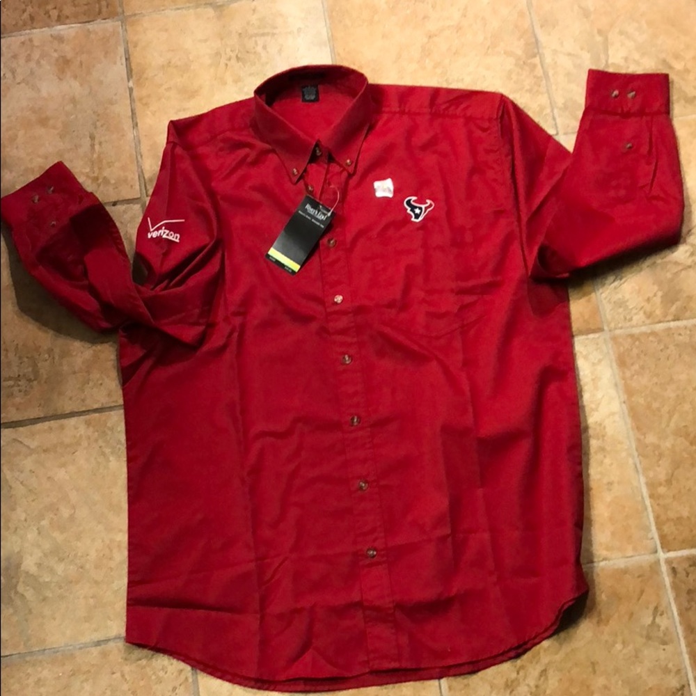 River’s End. men’s  red. Size L